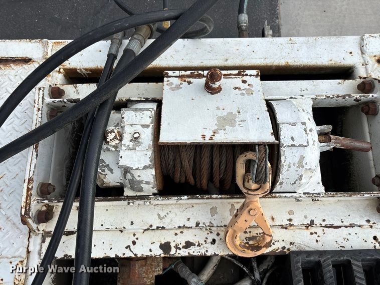 image for item EO4246 1991 Trail King TK70HT-462 drop deck equipment trailer