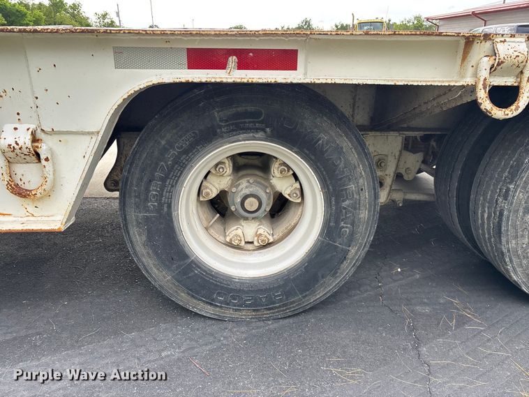image for item EO4246 1991 Trail King TK70HT-462 drop deck equipment trailer