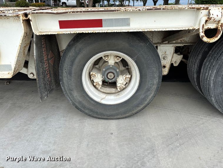 image for item EO4246 1991 Trail King TK70HT-462 drop deck equipment trailer