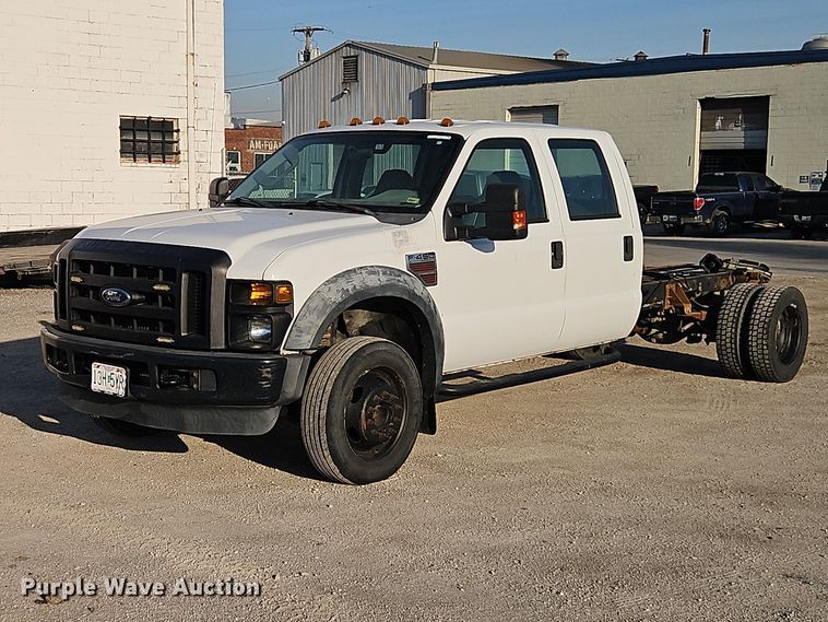 image for item EO7125 2008 Ford F450 Super Duty XL Crew Cab truck cab and chassis