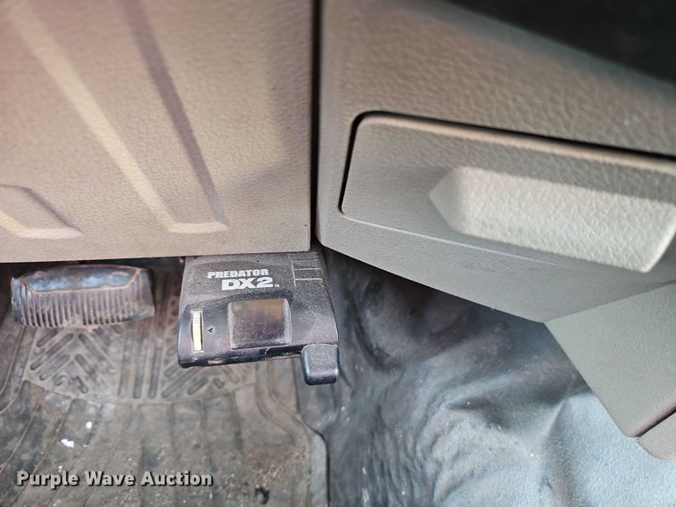 image for item EO7125 2008 Ford F450 Super Duty XL Crew Cab truck cab and chassis