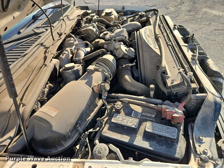 image for item EO7125 2008 Ford F450 Super Duty XL Crew Cab truck cab and chassis