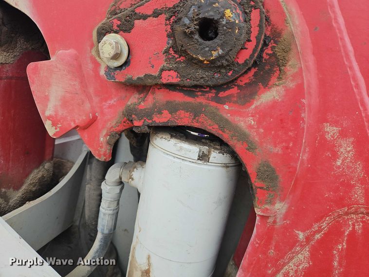 image for item EO7306 2018 Takeuchi TL10V2 tracked skid steer loader