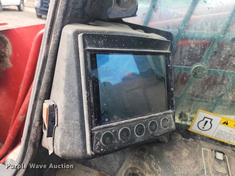 image for item EO7306 2018 Takeuchi TL10V2 tracked skid steer loader