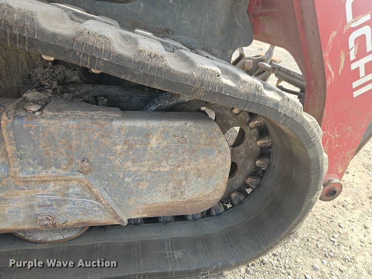 image for item EO7306 2018 Takeuchi TL10V2 tracked skid steer loader