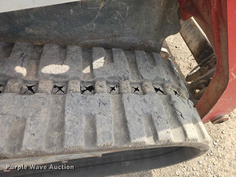 image for item EO7306 2018 Takeuchi TL10V2 tracked skid steer loader