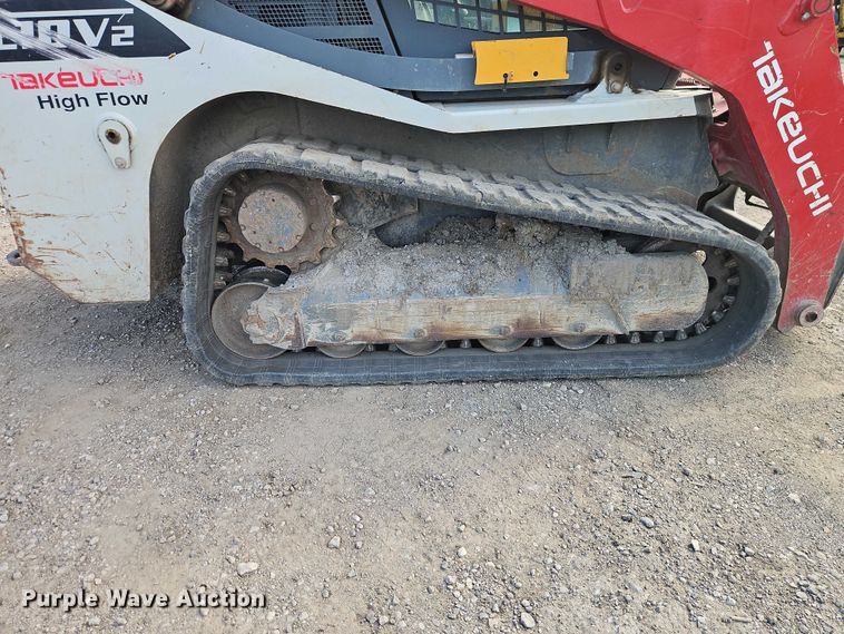 image for item EO7307 2019 Takeuchi TL10V2 tracked skid steer loader