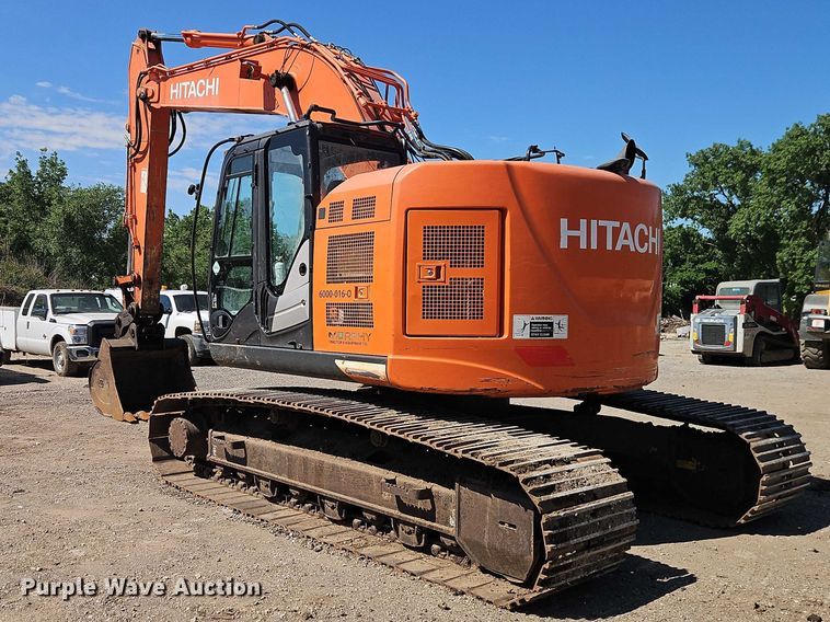 image for item EO7308 Hitachi 245USLC6N Hydraulic Excavators
