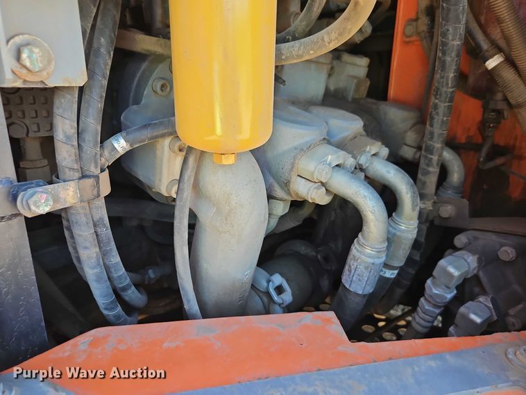 image for item EO7308 Hitachi 245USLC6N Hydraulic Excavators