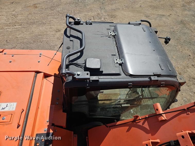 image for item EO7308 Hitachi 245USLC6N Hydraulic Excavators