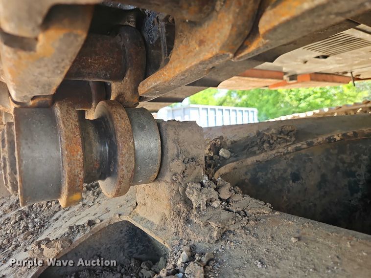 image for item EO7308 Hitachi 245USLC6N Hydraulic Excavators