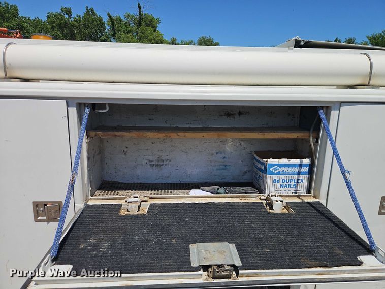 image for item EO7309 2012 Chevrolet Silverado 3500HD Ext. Cab utility bed pickup truck