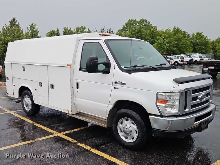 image for item EO7319 2012 Ford E350 utility van