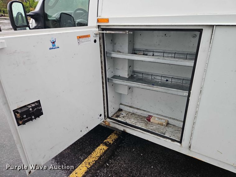 image for item EO7319 2012 Ford E350 utility van