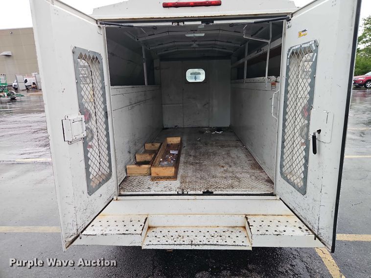image for item EO7319 2012 Ford E350 utility van