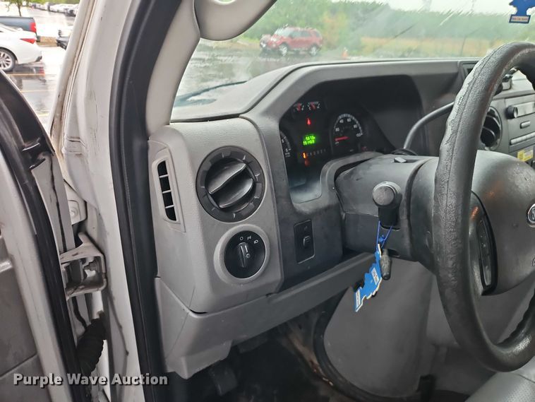 image for item EO7319 2012 Ford E350 utility van