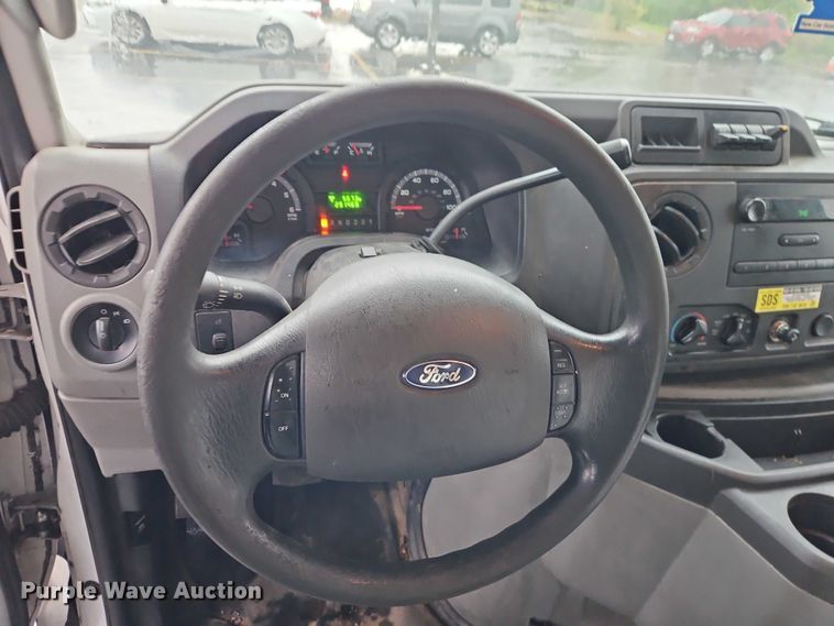 image for item EO7319 2012 Ford E350 utility van