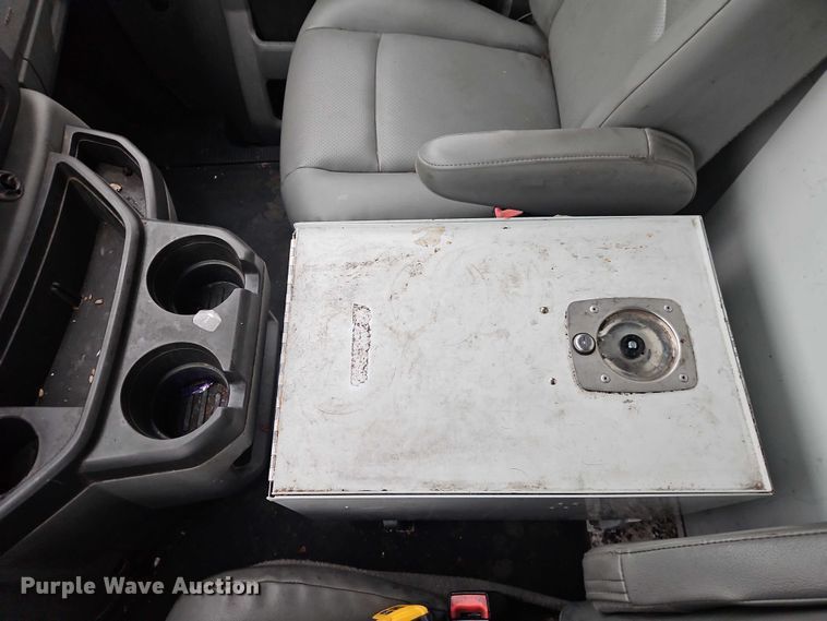 image for item EO7319 2012 Ford E350 utility van