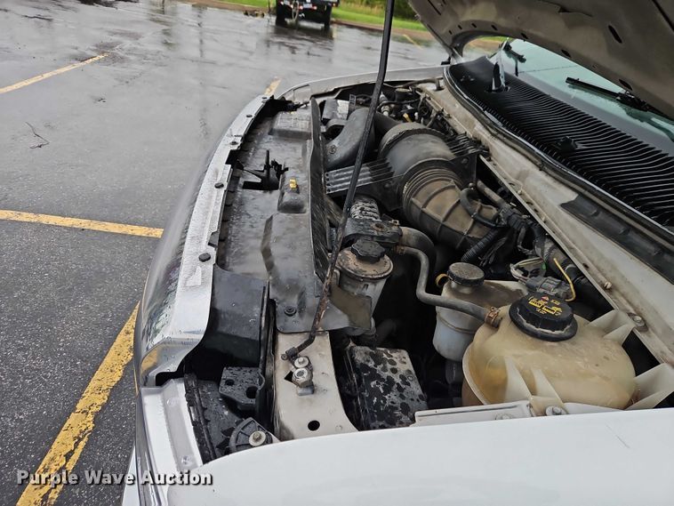 image for item EO7319 2012 Ford E350 utility van