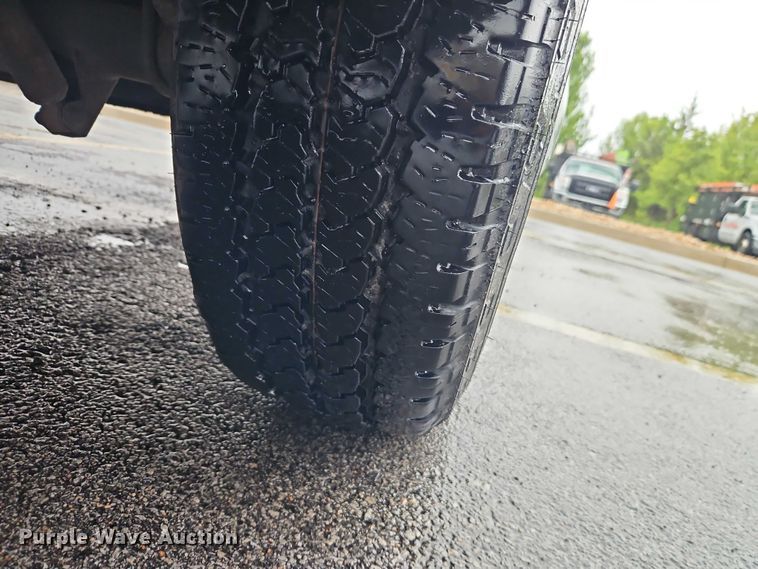 image for item EO7319 2012 Ford E350 utility van