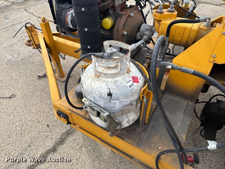 image for item ER0479 2015 Marathon pothole patcher