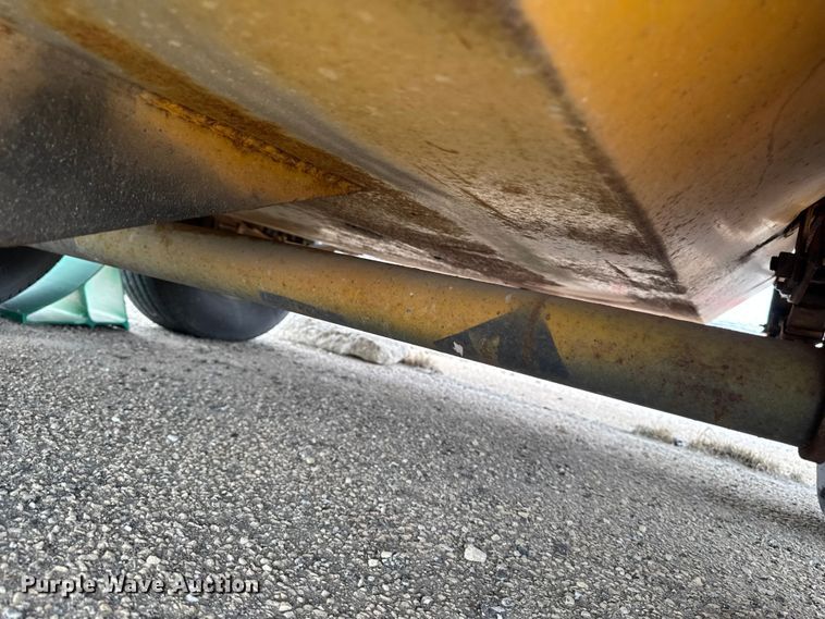 image for item ER0479 2015 Marathon pothole patcher
