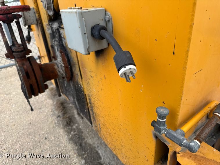 image for item ER0479 2015 Marathon pothole patcher