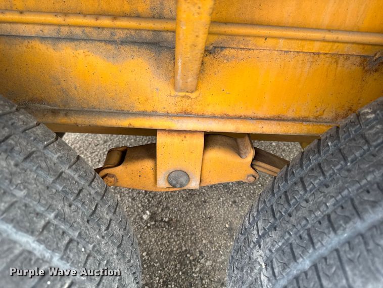image for item ER0479 2015 Marathon pothole patcher