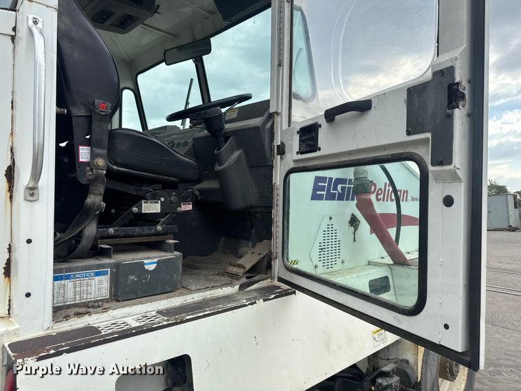 image for item ER0482 2001 Elgin Pelican P series street sweeper