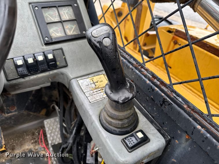 image for item ER0493 1996 Caterpillar TH63 telehandler