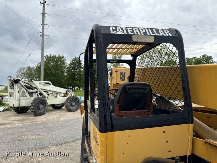 image for item ER0493 1996 Caterpillar TH63 telehandler