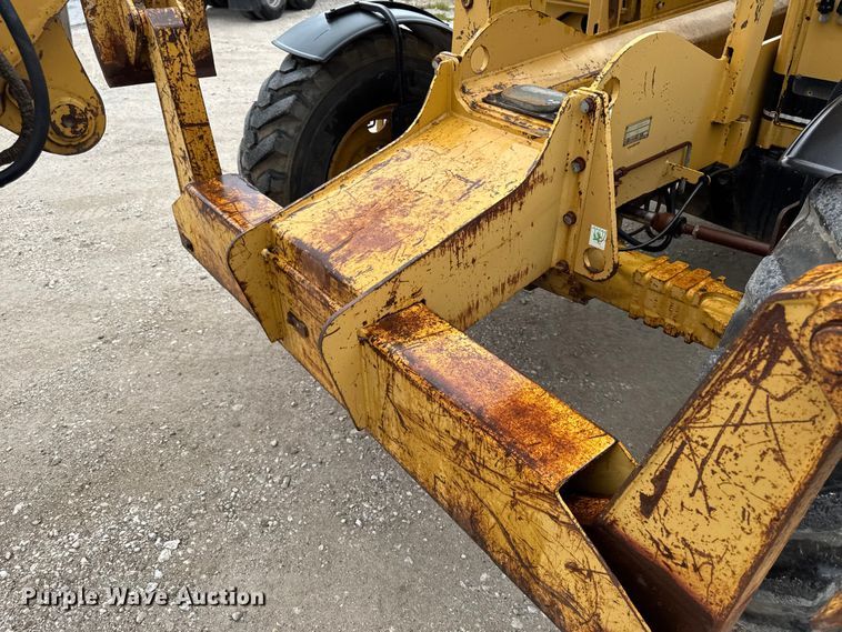 image for item ER0493 1996 Caterpillar TH63 telehandler