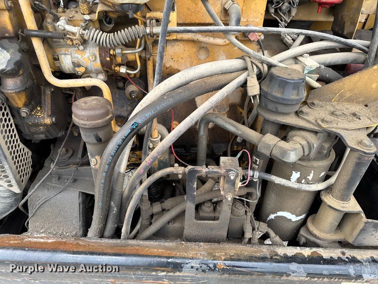 image for item ER0493 1996 Caterpillar TH63 telehandler