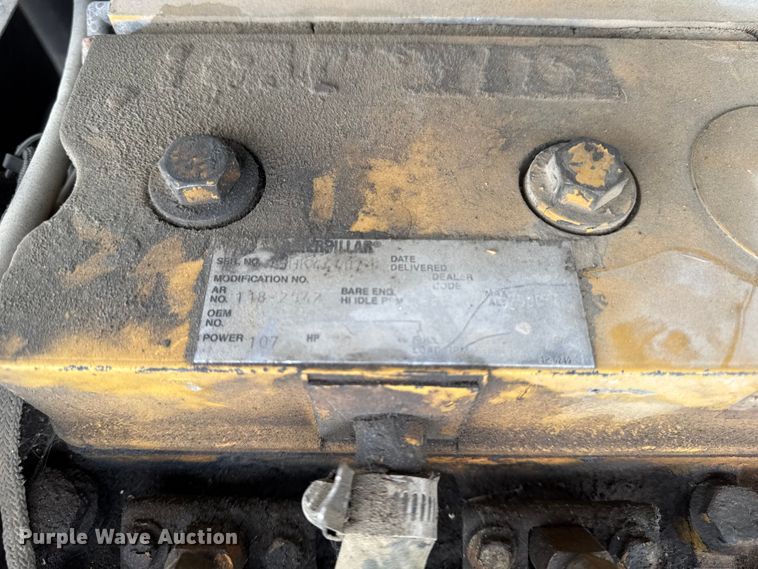 image for item ER0493 1996 Caterpillar TH63 telehandler