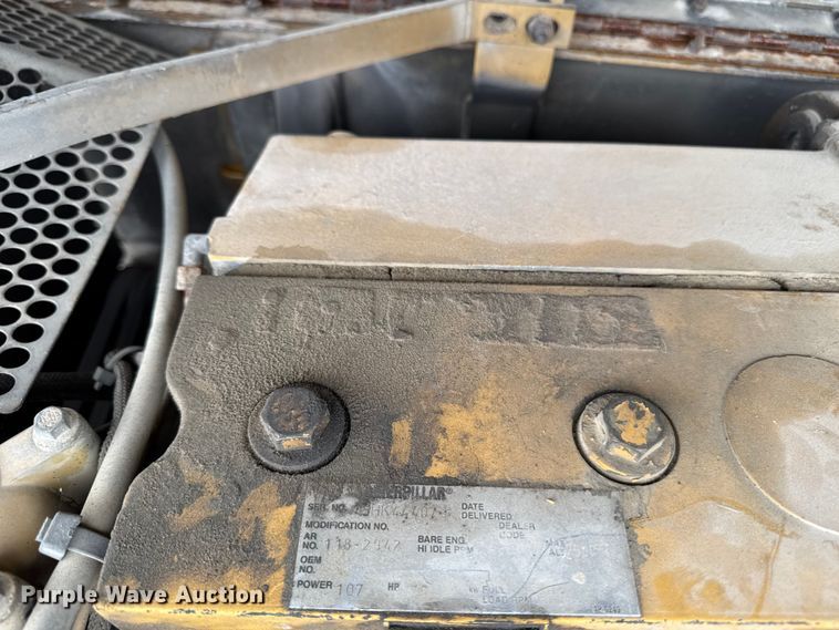 image for item ER0493 1996 Caterpillar TH63 telehandler