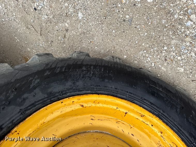 image for item ER0493 1996 Caterpillar TH63 telehandler