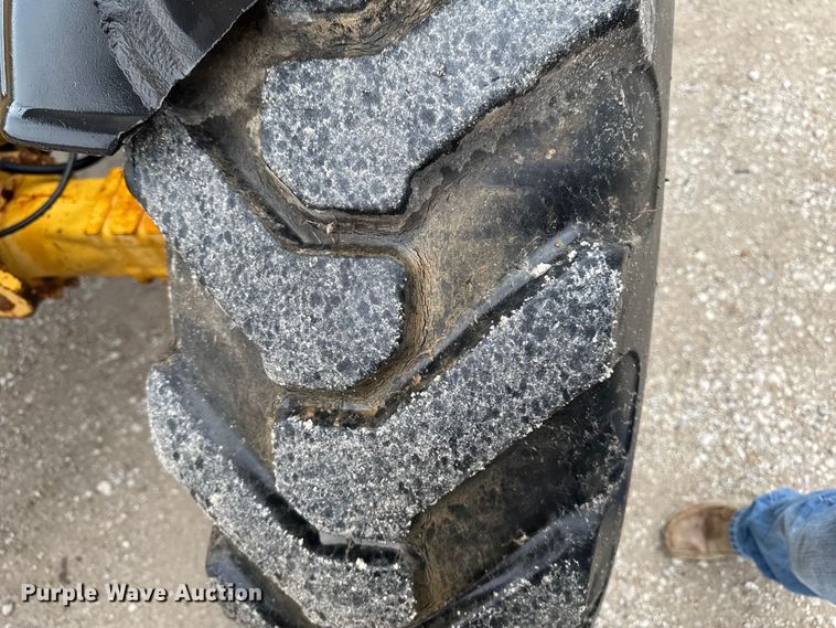 image for item ER0493 1996 Caterpillar TH63 telehandler