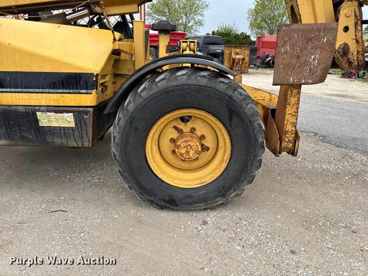 image for item ER0493 1996 Caterpillar TH63 telehandler