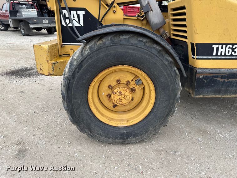 image for item ER0493 1996 Caterpillar TH63 telehandler