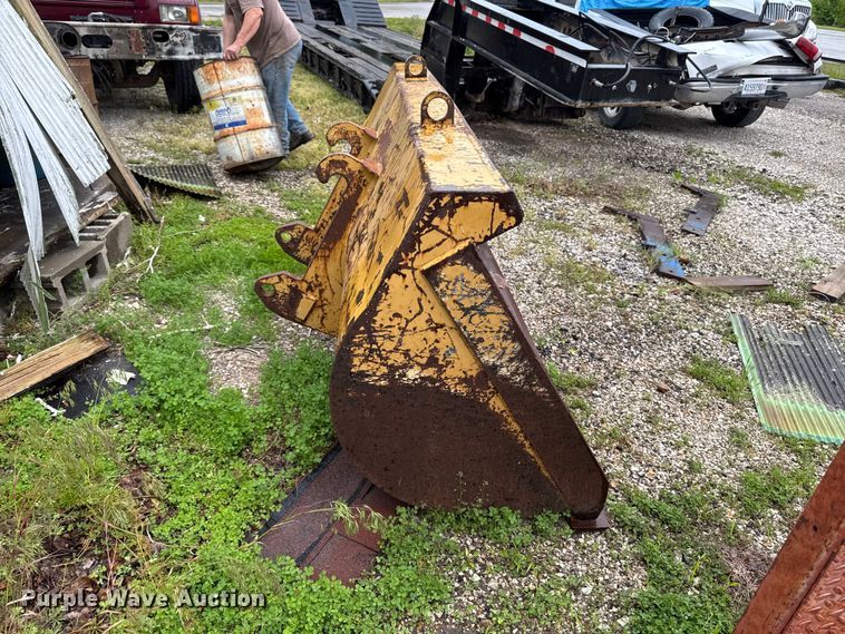 image for item ER0493 1996 Caterpillar TH63 telehandler