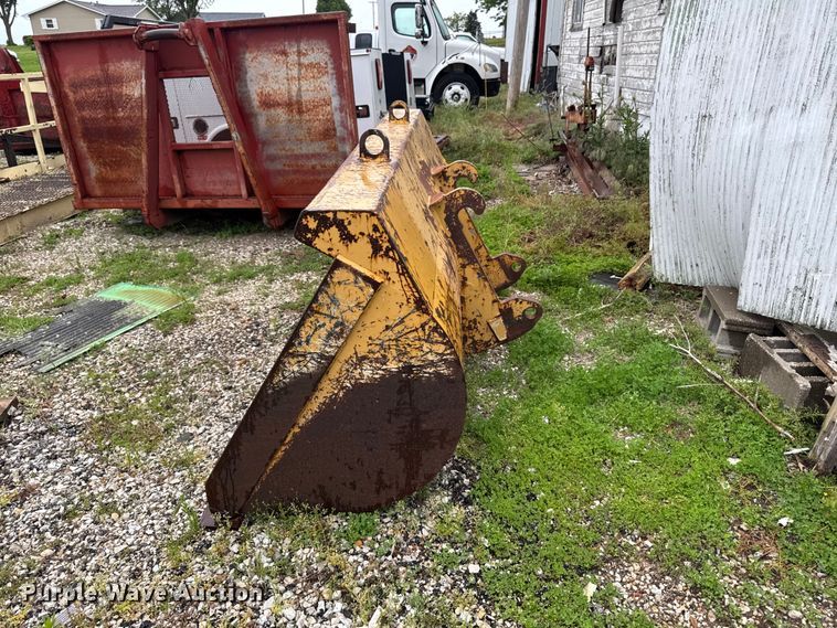 image for item ER0493 1996 Caterpillar TH63 telehandler