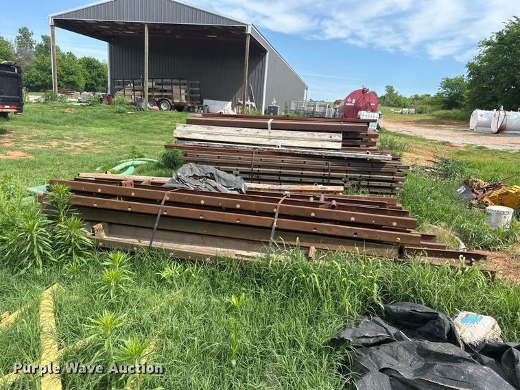 image for item ER1092 Ridged steel concrete forms