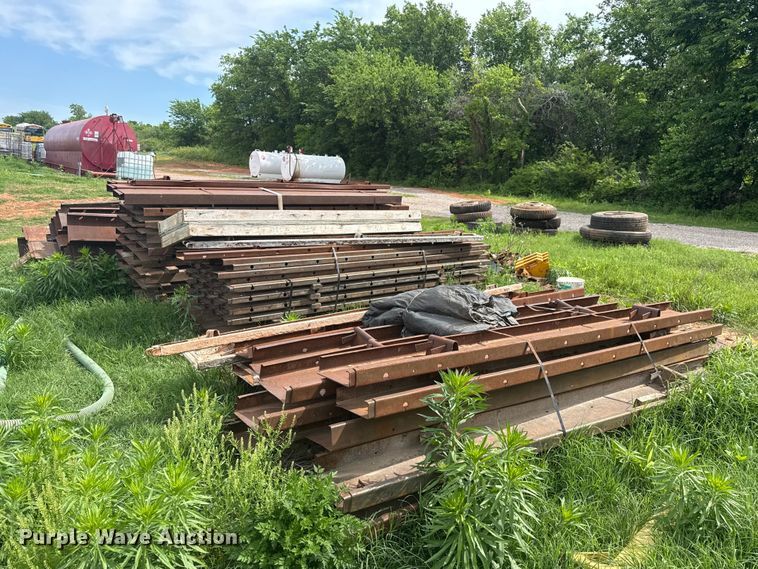 image for item ER1092 Ridged steel concrete forms