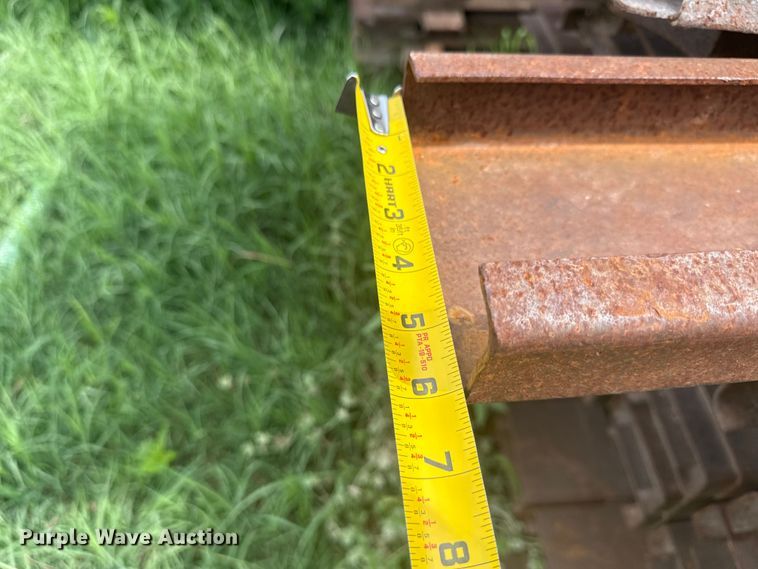 image for item ER1092 Ridged steel concrete forms
