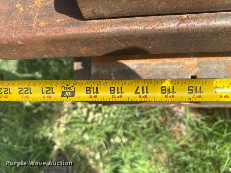 image for item ER1092 Ridged steel concrete forms