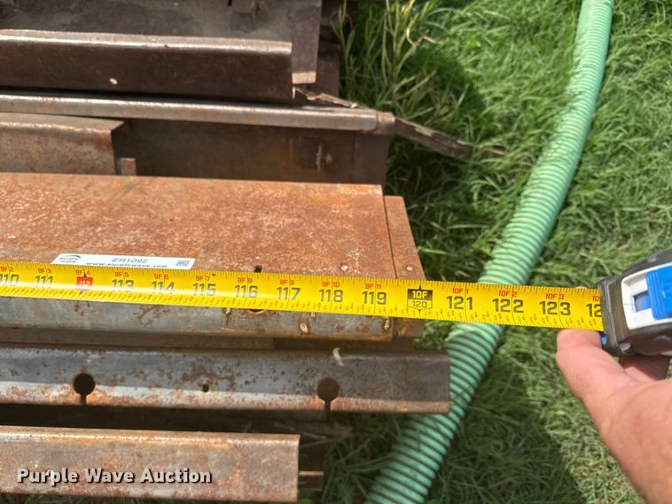 image for item ER1092 Ridged steel concrete forms