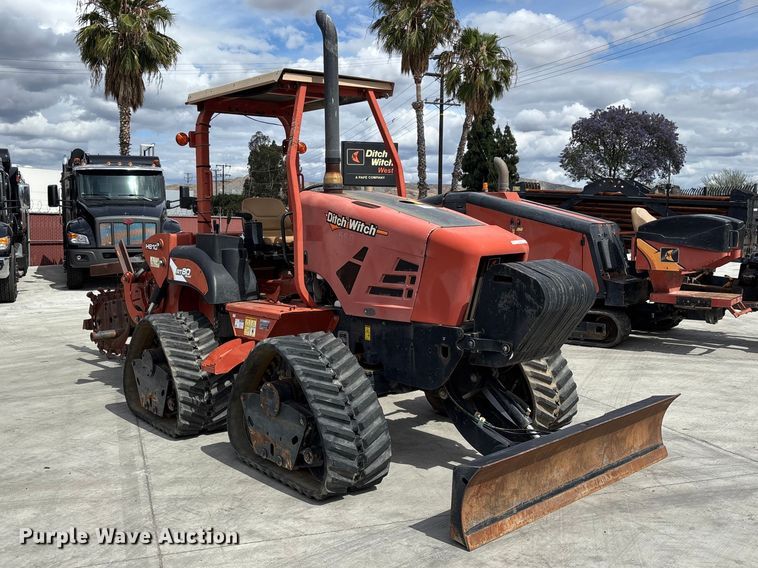 image for item ER7569 2014 Ditch Witch RT80Q trencher