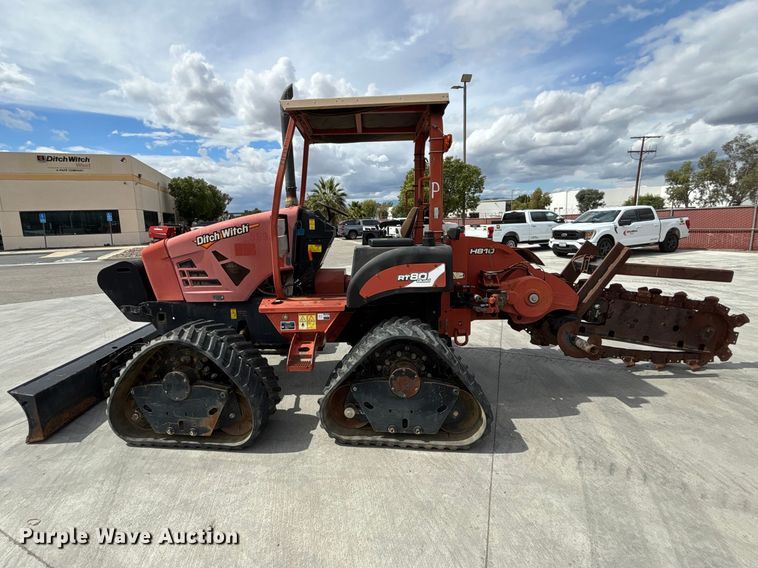 image for item ER7569 2014 Ditch Witch RT80Q trencher