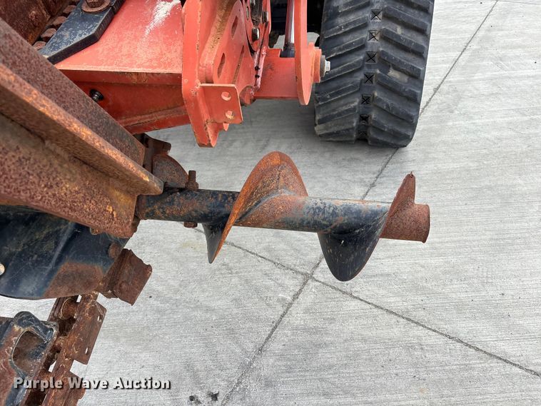 image for item ER7569 2014 Ditch Witch RT80Q trencher