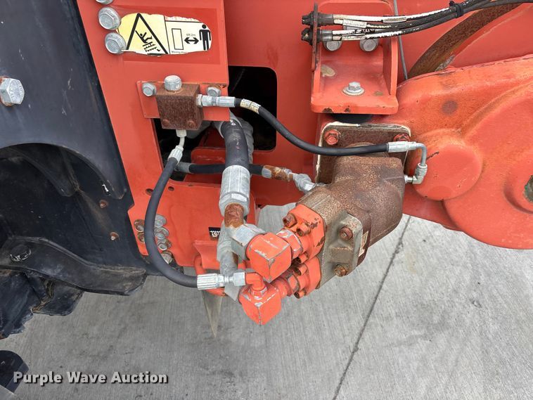 image for item ER7569 2014 Ditch Witch RT80Q trencher